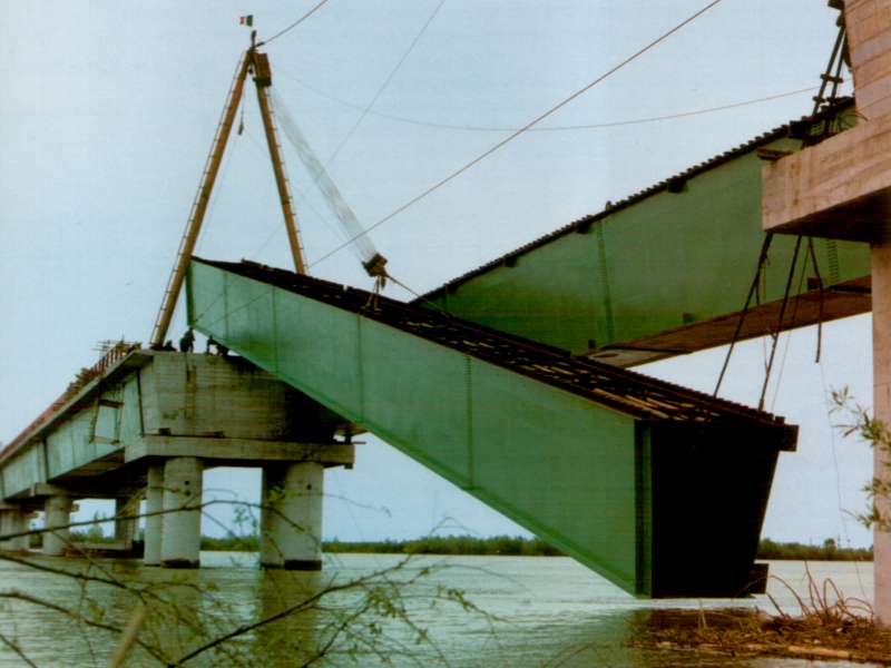 Ponte sul Po a Contarina (FE)