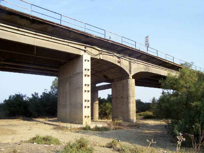 S.S. n. 114 Ponte sul fiume Simeto (CT) - stato di fatto